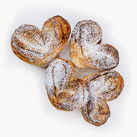 4 cinnamon hearts